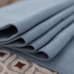 Moderni Yksivärinen Verho Mittatilaustyönä Tehty Pimennysverhot Olohuoneeseen