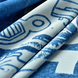 Piirretty Sininen Ulkoavaruuskuvioinen Pimennysverho Mittatilaustyönä Poikien Lasten Makuuhuoneeseen