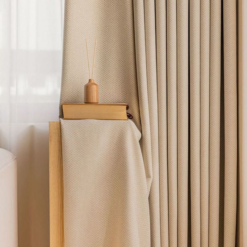 Pimennysverhot Aaltoviivakuviolla Olohuoneeseen Ja Makuuhuoneeseen