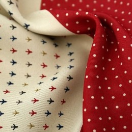 Brittiläistyylinen Pimennysverho Mittatilaustyönä, Verhotornikuviot, Painetut Verhot Olohuoneeseen