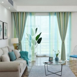 Yksinkertainen Puolipimennysverho Mittatilaustyönä Tehty Värikkäiden Raitojen Kuviollinen Olohuoneen Verho