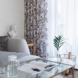 Kasvikuvioinen Verho Mittatilaustyönä Tehty Läpikuultava Tylliverho Olohuoneeseen Ja Makuuhuoneeseen