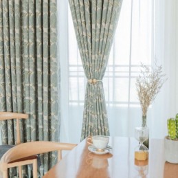 Moderni Max-Pimennysverho...