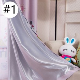 Sarjakuvatalon Pimennysverhot Lastenhuoneeseen, Mittatilaustyönä Tehty Verho