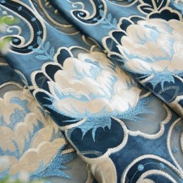 Chenille-Verho Mittatilaustyönä Tehtyyn Verhoon Eurooppalaistyylinen Kukkakirjonta