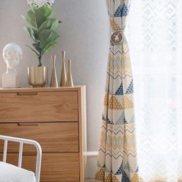 Moderni Mittatilaustyönä Tehty Verho Puuvillainen Kolmiokuvioinen Verho