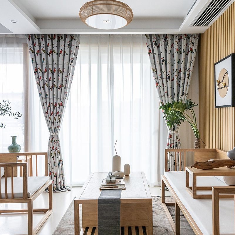 Moderni Mittatilaustyönä Tehty Verho Eläinkuvioinen Kotiverho