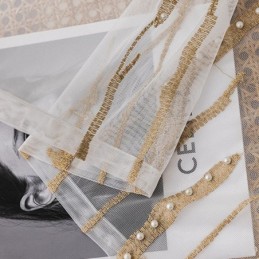 Moderni Voile-Tylliverho Mittatilaustyönä Valkoinen Läpikuultava Olohuoneeseen Ja Makuuhuoneeseen