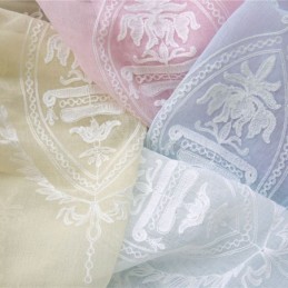 Mittatilaustyönä Tehty Eurooppalainen Verho, Läpikuultava Kirjailtu Ikkunaseinä Olohuoneeseen, Makuuhuoneeseen