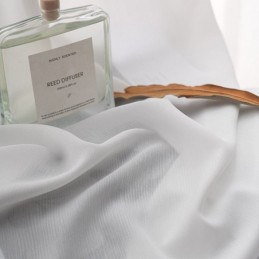 Moderni Ikkunanäytön Raidallinen Kohokuvioitu Verho Makuuhuoneeseen, Mittatilaustyönä Tehty Verho