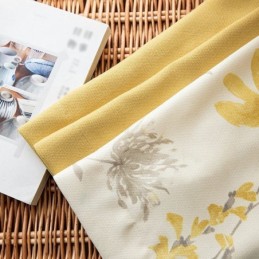 Chevron-Pimennysverhot Amerikkalaistyylisillä Kukilla Ja Mosaiikilla