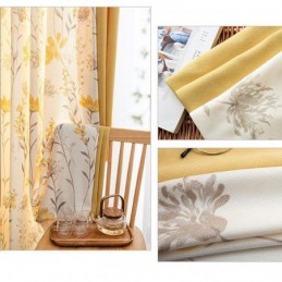 Chevron-Pimennysverhot Amerikkalaistyylisillä Kukilla Ja Mosaiikilla