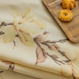 Verhot Amerikkalaistyylisillä Kukkakuvioilla Ja Pimennyksillä