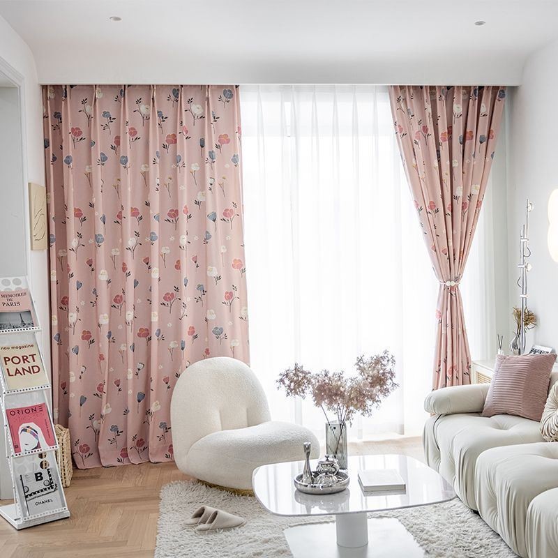 Mittatilaustyönä Tehty Puuvillaverho Kukkakuvioinen Pohjoismainen Tyyli