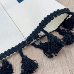 Pohjoismaisen Tyyliset Pellavaverhot Geometrisella Kuvioinnilla Olohuoneeseen Ja Makuuhuoneeseen