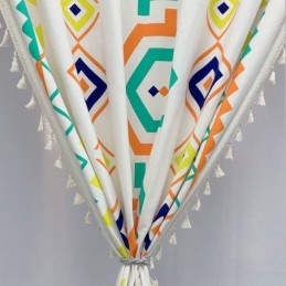 Pellavaverhot Geometrisella Kuvioinnilla Pohjoismaiseen Tyyliin Olohuoneeseen Ja Makuuhuoneeseen