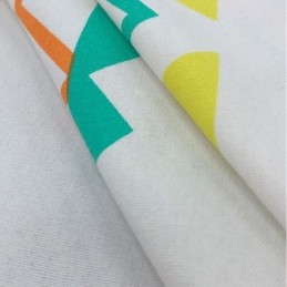 Pellavaverhot Geometrisella Kuvioinnilla Pohjoismaiseen Tyyliin Olohuoneeseen Ja Makuuhuoneeseen