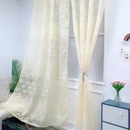 Eurooppalaistyyliset Verhot, Huoneen Tummentaminen Olohuoneeseen