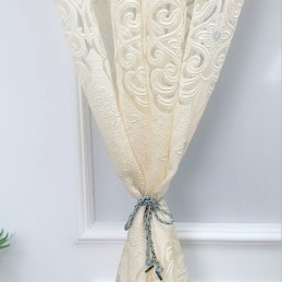 Eurooppalaistyyliset Verhot, Huoneen Tummentaminen Olohuoneeseen