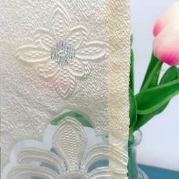 Eurooppalaistyyliset Verhot, Huoneen Tummentaminen Olohuoneeseen