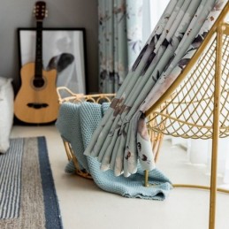 Pohjoismaiset Pimennysverhot Painetulla Kukkakuviolla Olohuoneeseen Ja Makuuhuoneeseen