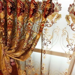 Eurooppalaiset Brodeeratut Verhot Ylellisyyttä Olohuoneeseen Ja Makuuhuoneeseen