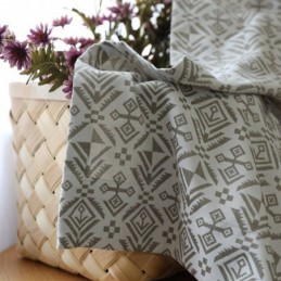 Ylelliset Jacquard-Verhot Geometrisella Pimennyskuviolla Olohuoneeseen