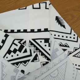 Boheemin Tyylin Verho Mittatilaustyönä, Geometrisilla Tupsukuvioilla, Makuuhuoneen Ja Olohuoneen Verhot