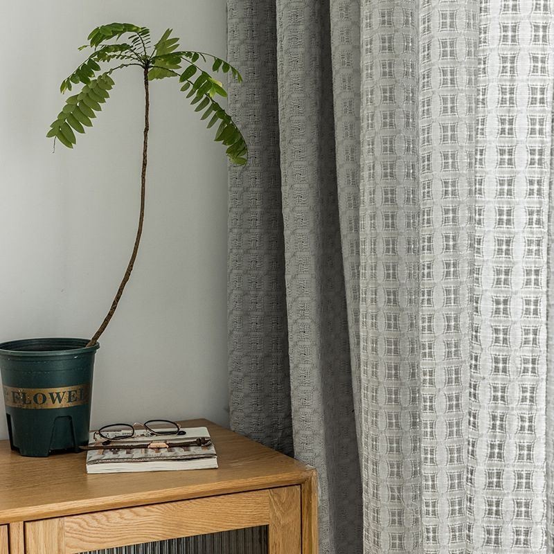 Ruutukuvioinen Tylliverho Mittatilaustyönä, Läpikuultava, Olohuoneeseen
