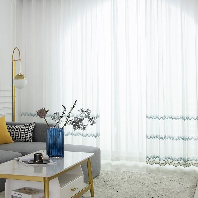 Läpikuultava Verho Mittatilaustyönä, Verhonlehtikirjailtu Tylliverho Makuuhuoneeseen