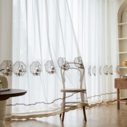 Ylellinen Valkoinen Läpikuultava Verho Mittatilaustyönä, Korkealaatuista Tylliä, Kirjailtu Verho