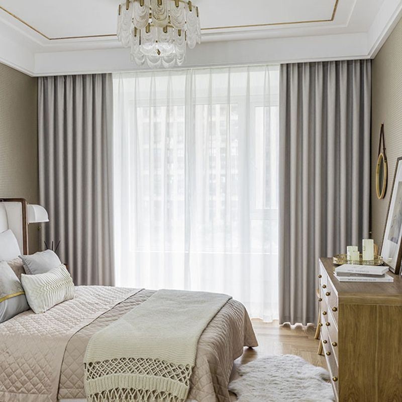 Kiinteät Verhot Pimennysikkunaan Olohuoneeseen Ja Makuuhuoneeseen