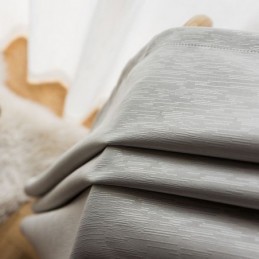 Kiinteät Verhot Pimennysikkunaan Olohuoneeseen Ja Makuuhuoneeseen