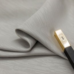 Kiinteät Verhot Pimennysikkunaan Olohuoneeseen Ja Makuuhuoneeseen